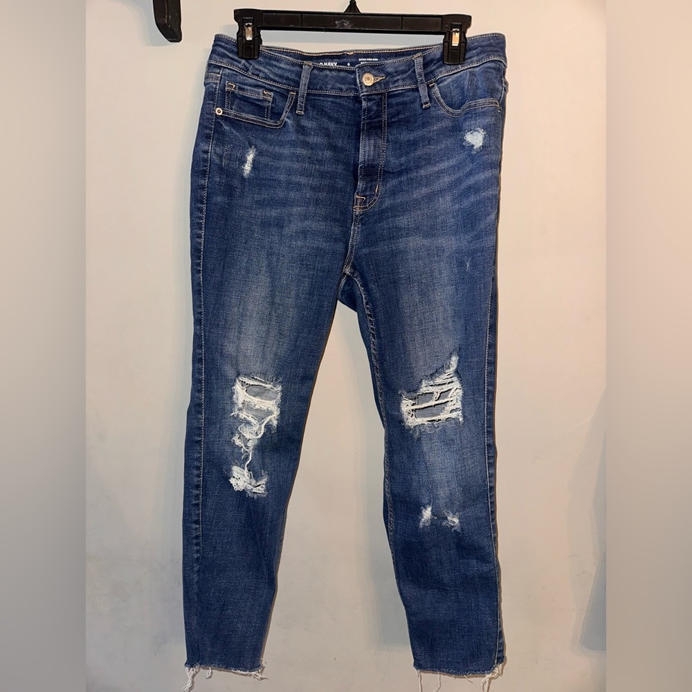 Old Navy Women's Distressed Rockstar Super Skinny -extra high-rise jeans